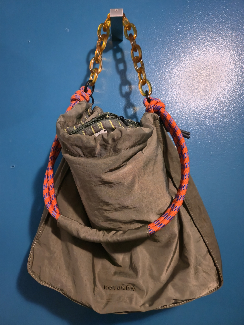 KOTUNDA Olive Sant Hobo Bag